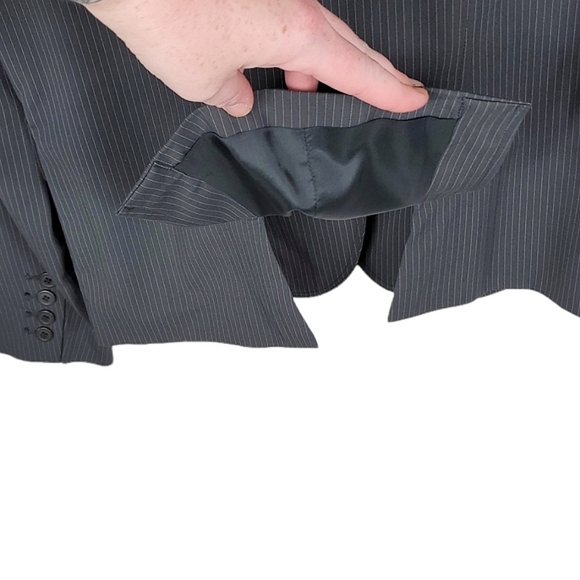 Anne Klein Grey Pinstripe Professional Crop Pantsuit - Picture 6 of 14